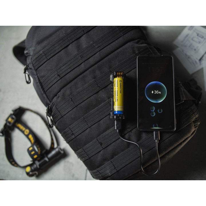 Armytek Handy C1 Pro Charger/1ch/Input 5V MicroUSB/Output 1A/Powerbank 2.5A – A02801