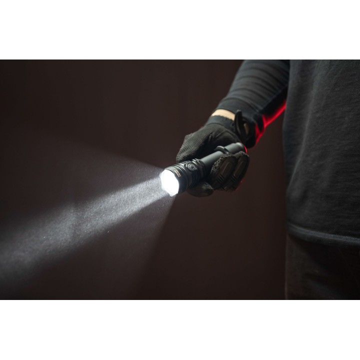 Armytek Viking Pro Max Magnet USB / White / 2200 lm / 11°:40° / 1×18650 (incl.) – F08301PC