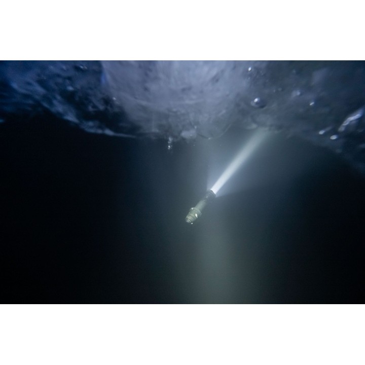 Armytek Predator Pro Max Magnet USB / White / 1500 lm / 5°:40° / 1×18650 (incl.) – F08201PC
